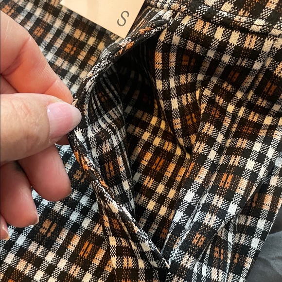 SO Woman’s Plaid Legging Pants High-Rise Skinny. Brown, Black White, Stretchy - Picture 7 of 8